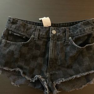 NWT CHECKERED CARMAR DENIM SHORTS